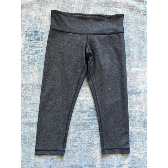 Lululemon Dark Heathered Charcoal Gray Align Cropped Leggings Size 8 - Picture 1 of 7